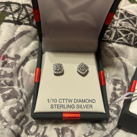 Set of 3 Diamond Pieces - Picture 3 of 7